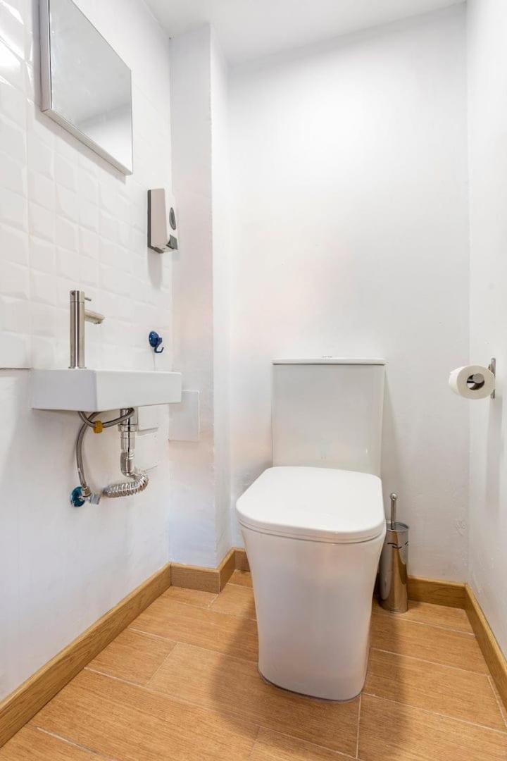 הוילה קוניל דה לה פרונטרה Casa Edison מראה חיצוני תמונה